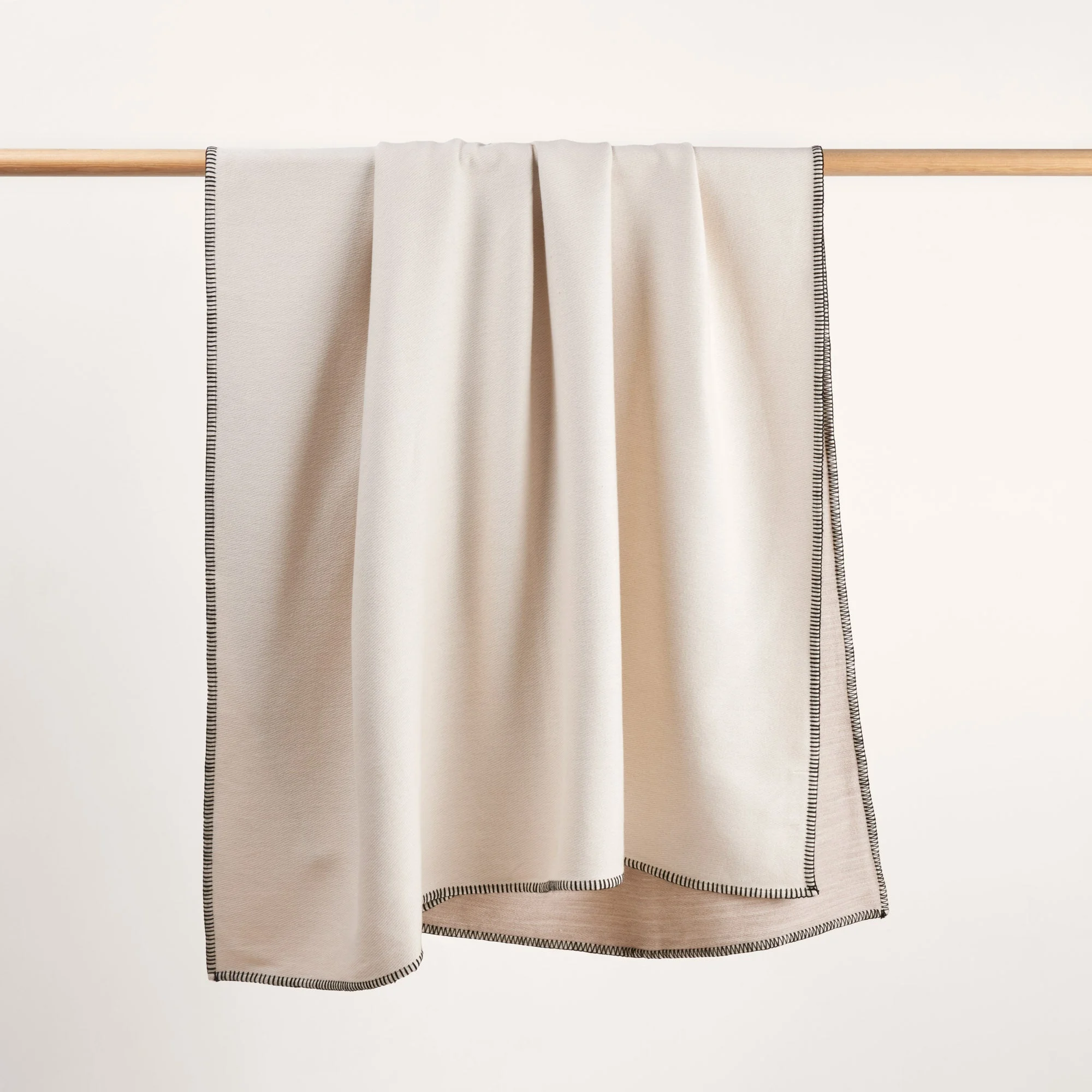 LUKA - Plaid | Beige
