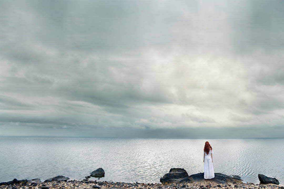 Silence by Aida Pascual Benito - Limited Edition. Edition of: 150. Signed.