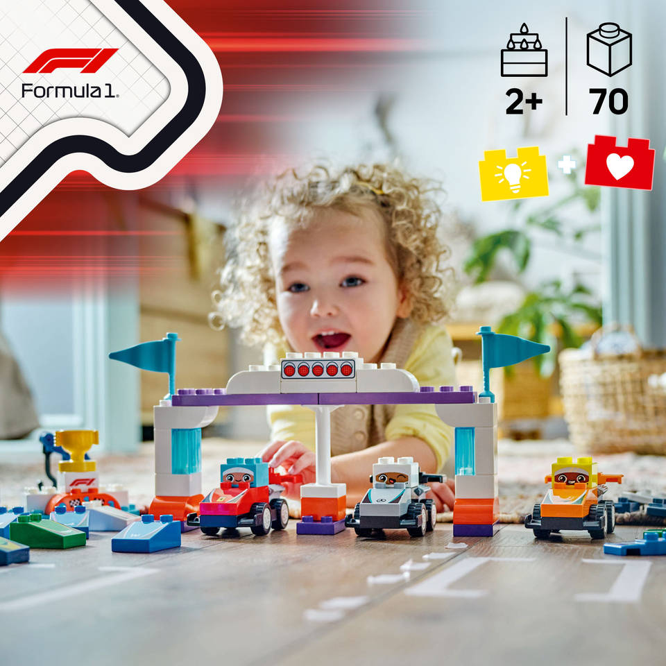 LEGO DUPLO F1 team racewagens en coureurs 10445