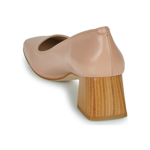 Betty London - CLAUDIE - Nude