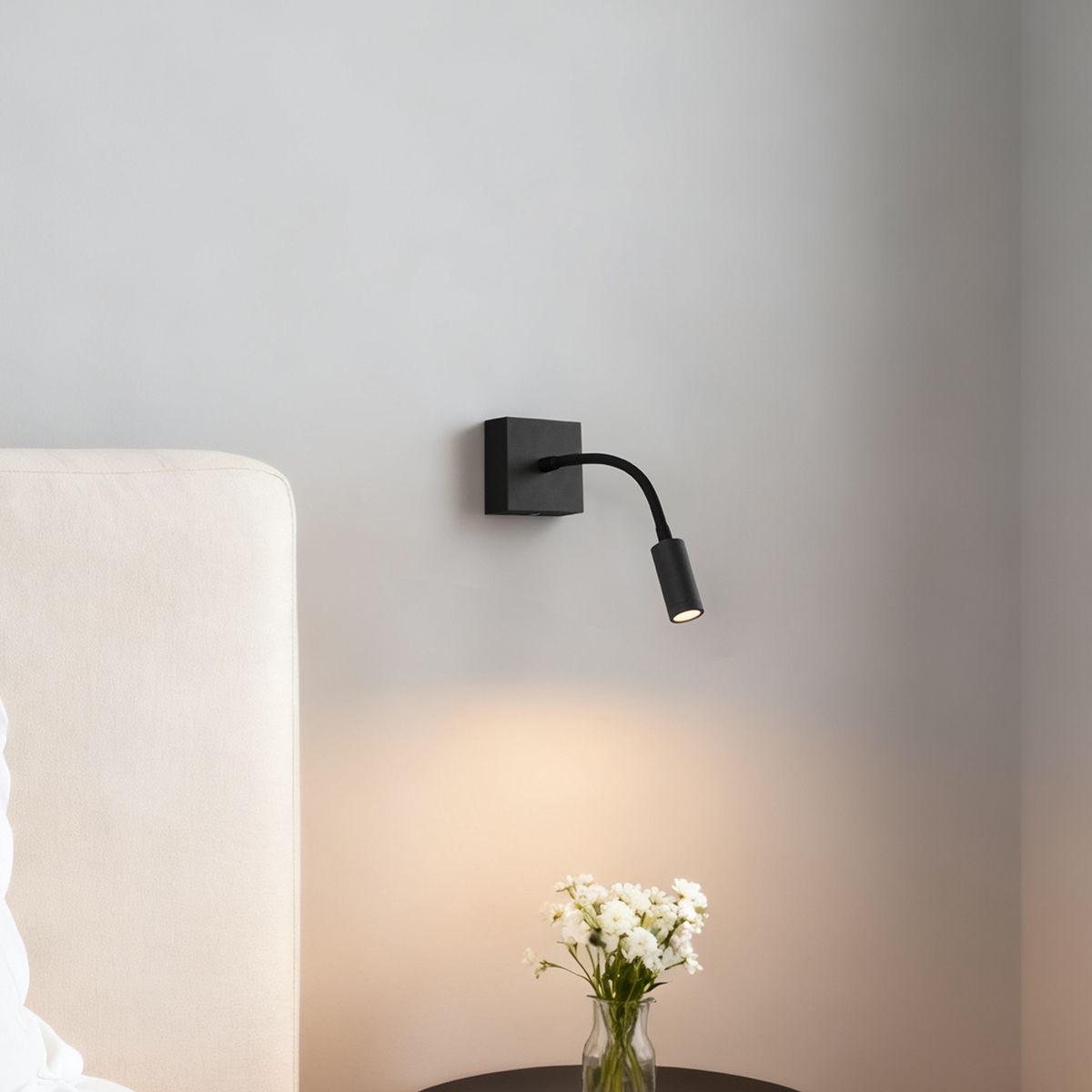 Moderne wandlamp zwart incl. LED dimbaar oplaadbaar - Harper