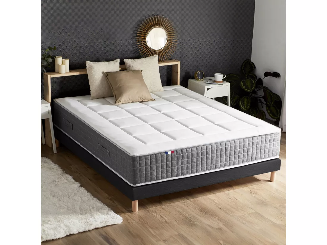 Matelas ressorts ensachés 7 zones MAX - soutien ferme et réversible Dimensions - 140 x 190 cm