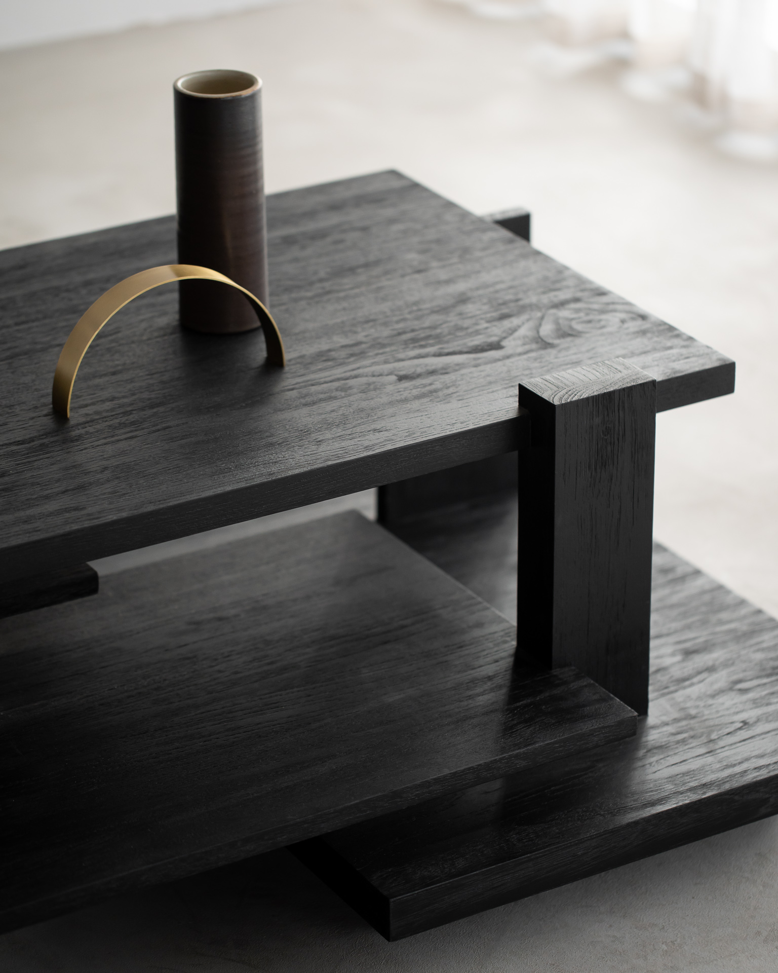 Abstract koffietafel zwart teak