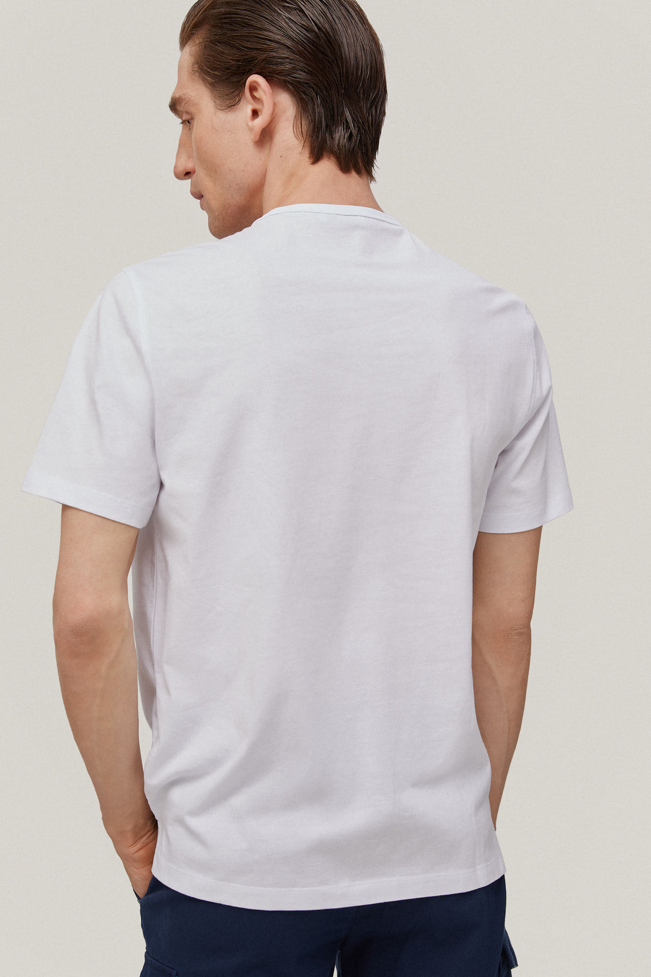 Camiseta com logo grande - Branca