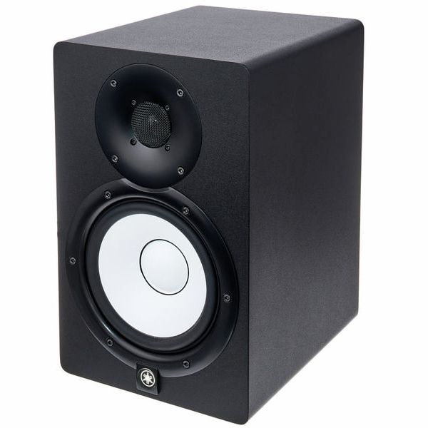 Yamaha HS 7 M-Control Bundle