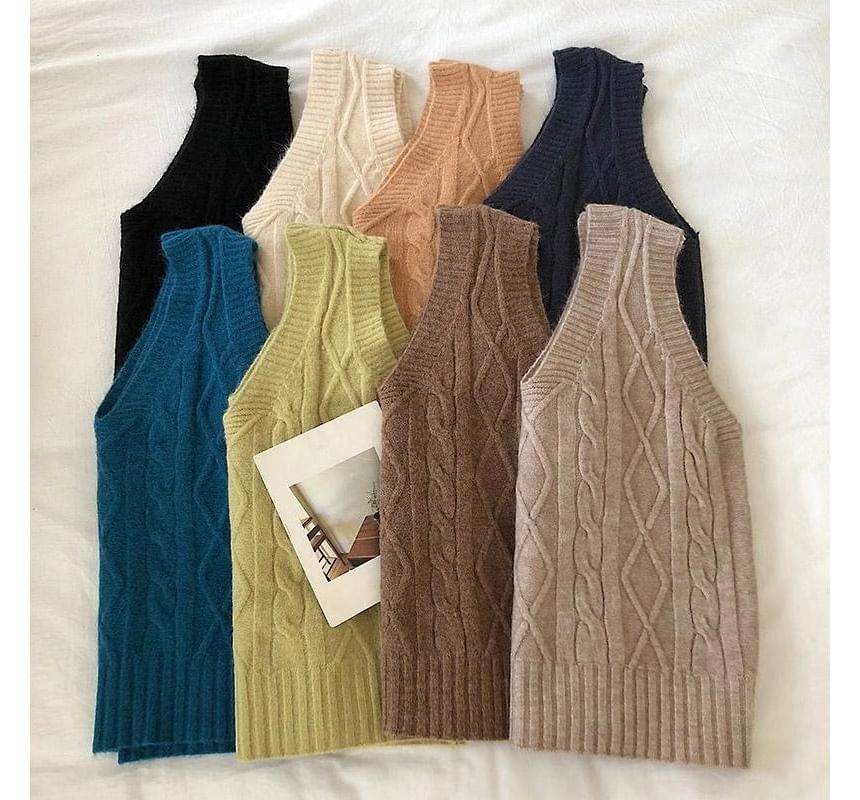 Astromeria - V-hals effen kabelgebreid vest