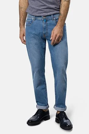 Pierre Cardin Jeans Lyon Tapered Future Flex Lichtblauw C7 34510.8021-6854 kopen
