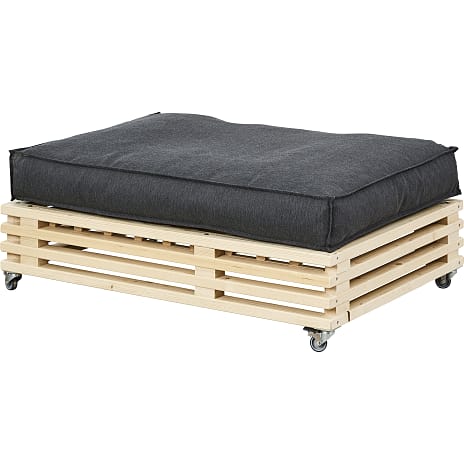 Pallebænk af nye traller