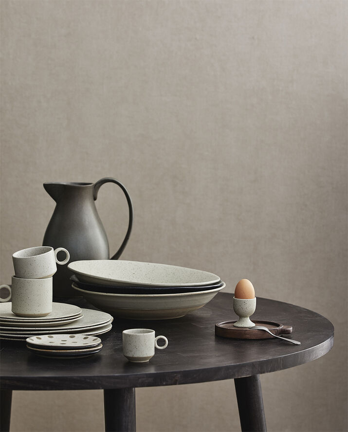 Nordal GRAINY tea cup w. handle, sand