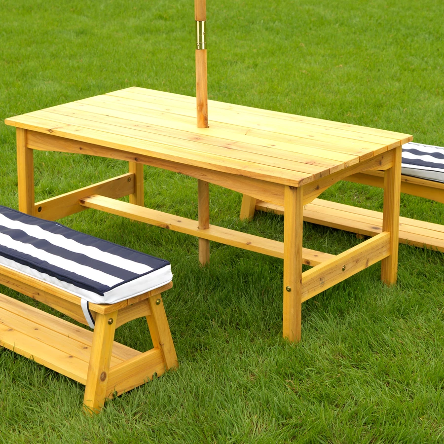 Kidkraft® Kinder Gartengarnitur mit Bänken, Kissen und Sonnenschirm, marineblau