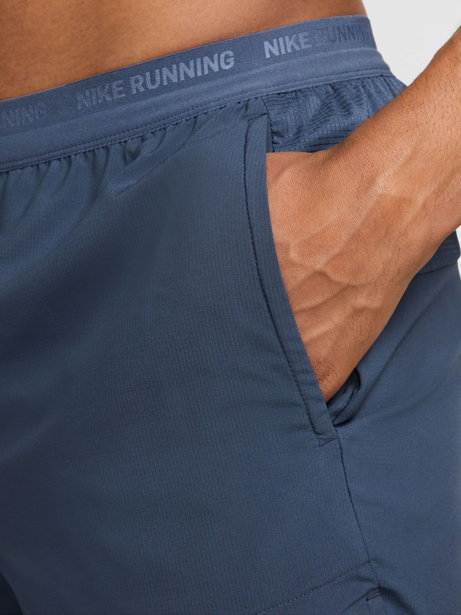 Thunder - Blauw - 5 inch - Nike Dri-FIT Stride hardloopshort