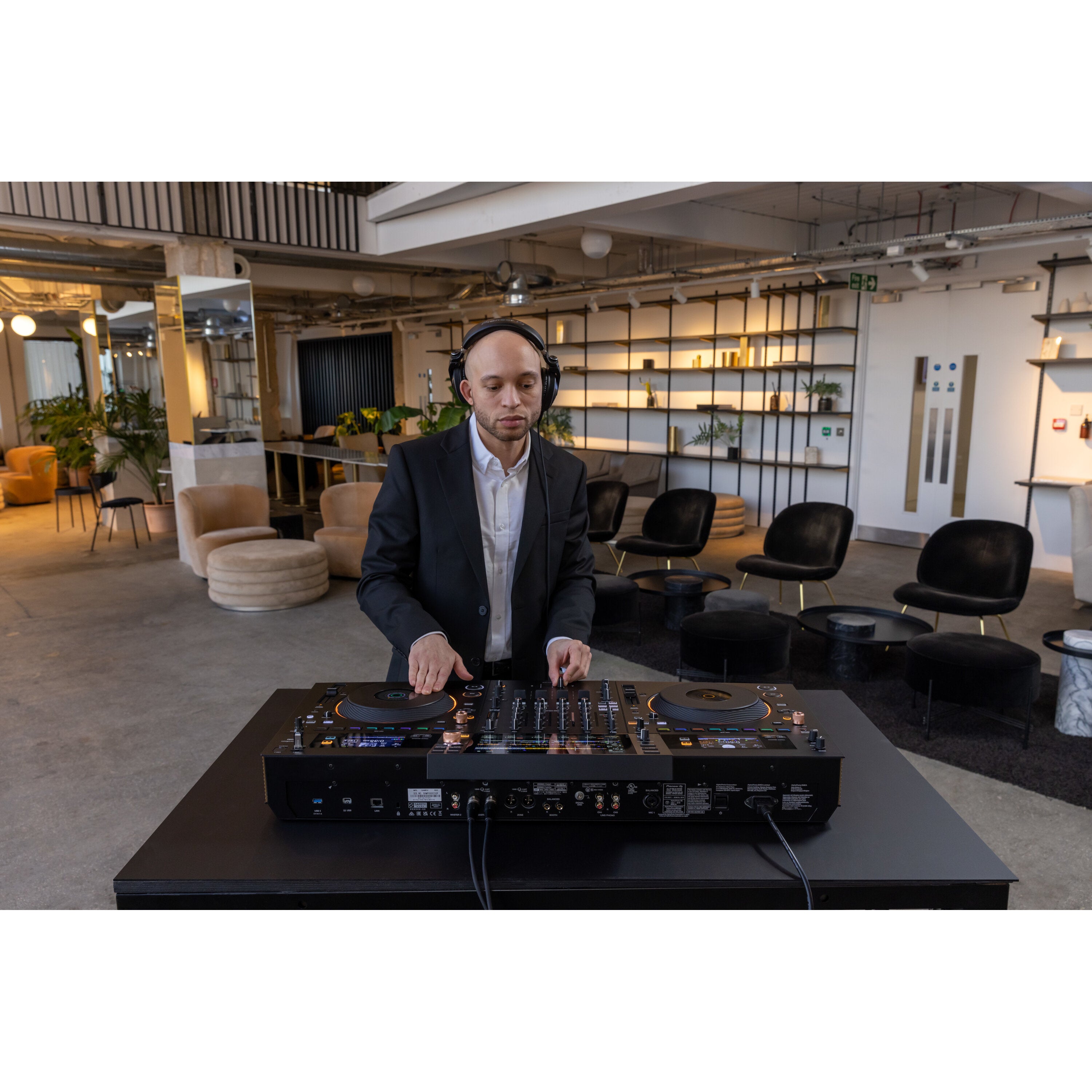 Pioneer DJ OPUS-QUAD all-in-one DJ-controller
