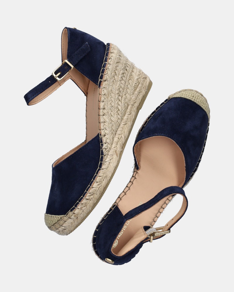 Fred de la Bretoniere Clare Kiki Pumps  - blauw