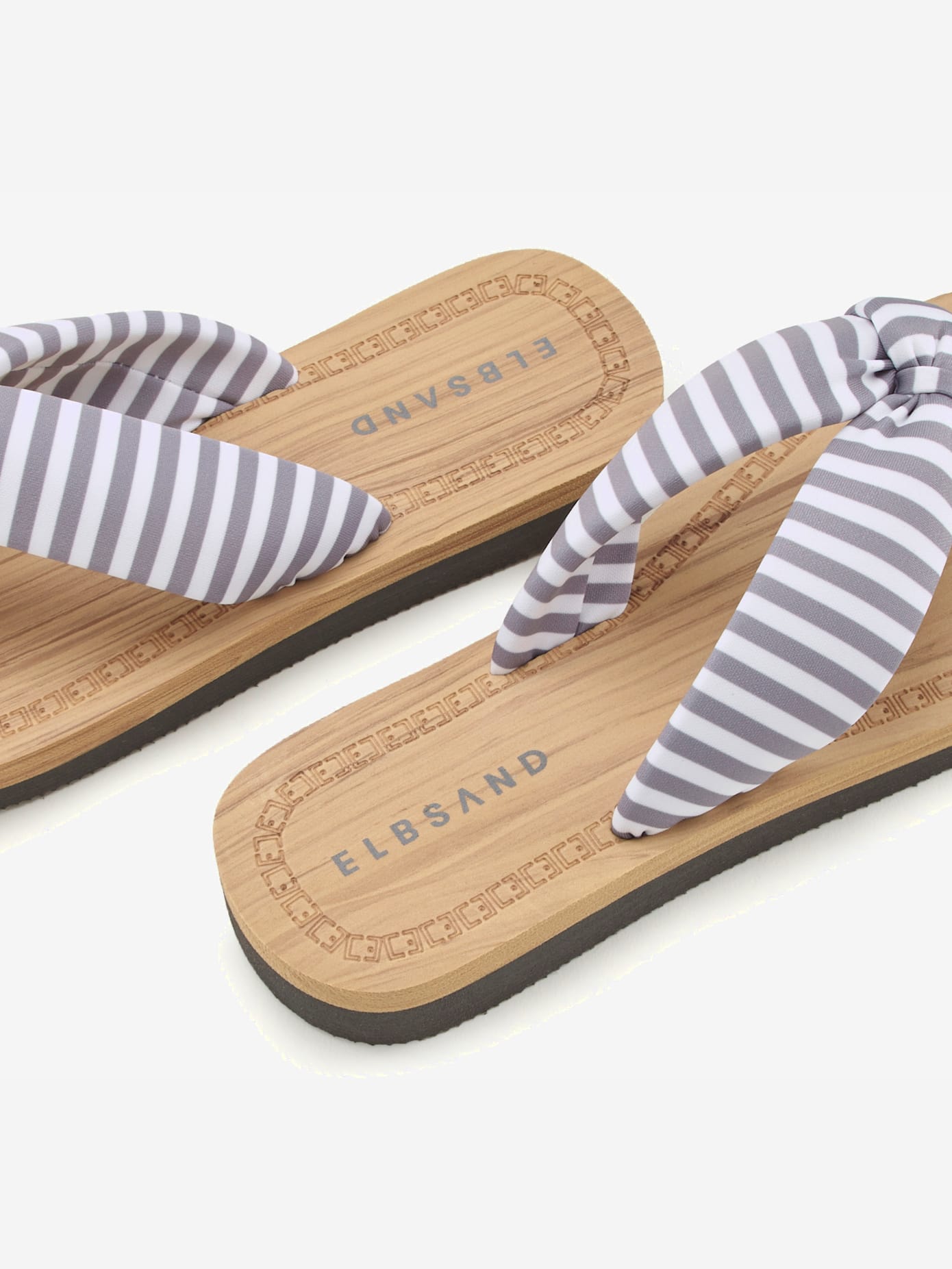 Tongs sandales flip-flop en matière imperméable