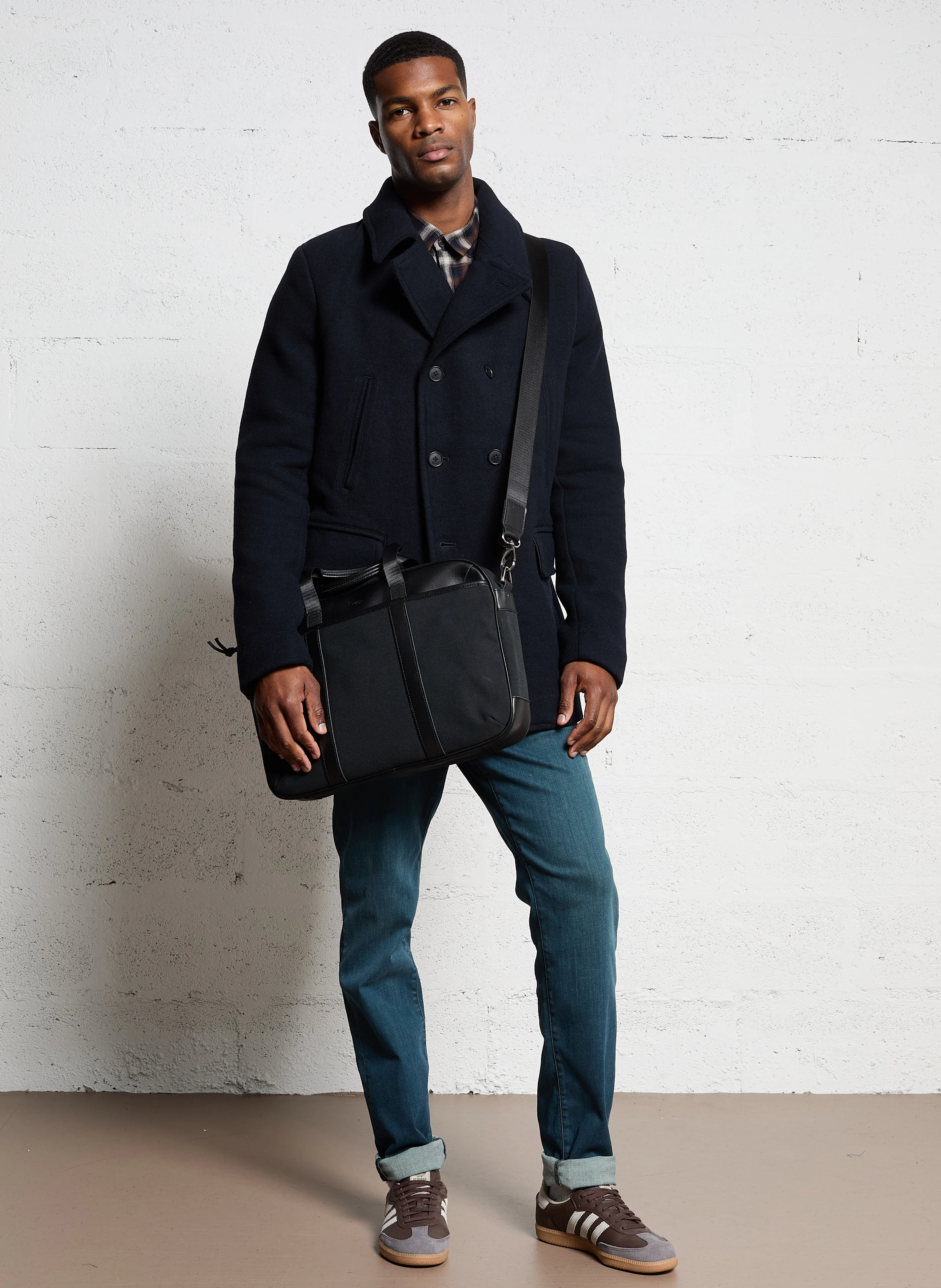 EPSILON - Porte documents aspect bi matière en cuir| Noir