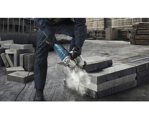 Bosch Professional GWS 24-230 P haakse slijper inclusief extra handgreep