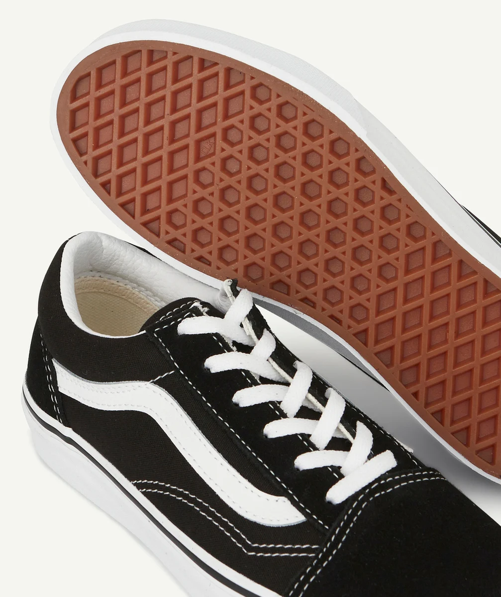 VANSBASKETS BASSES ENFANT OLD SKOOL NOIRE ET BLANCHE