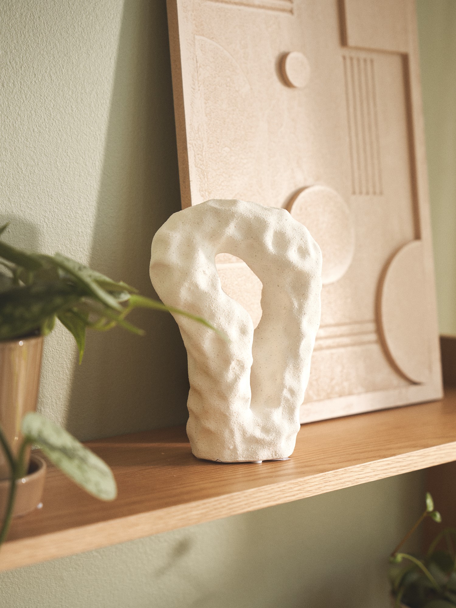 Dekorativ figur | Porcelæn. 13 x 8 x 15 cm. | White