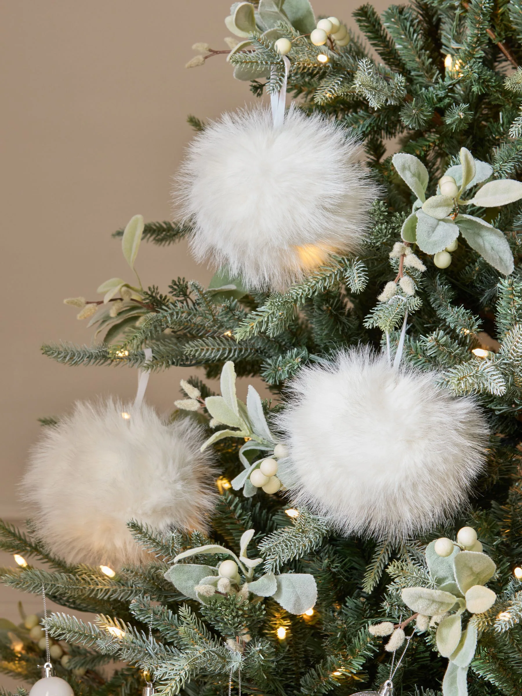 3 Pack XL Kerstballen van imitatiebont