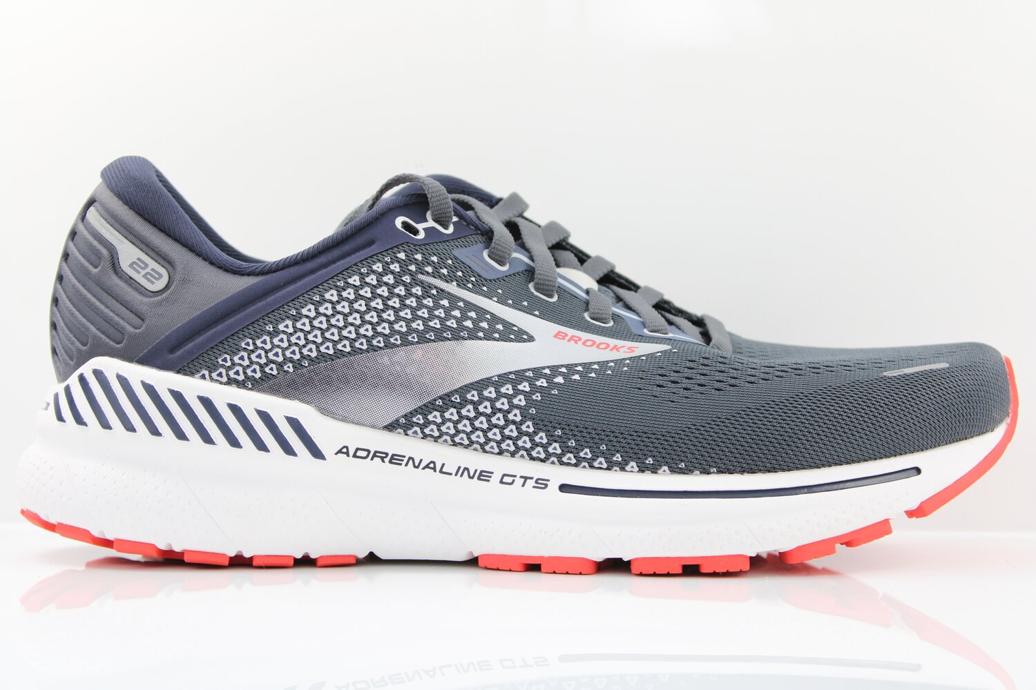 Brooks Adrenaline GTS 22, grün