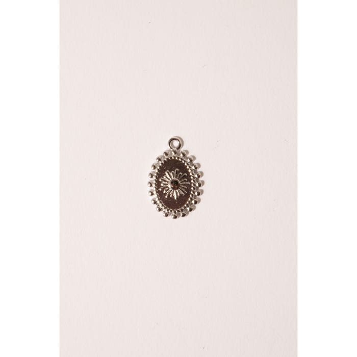 Atelier Veritas-Hanger zon