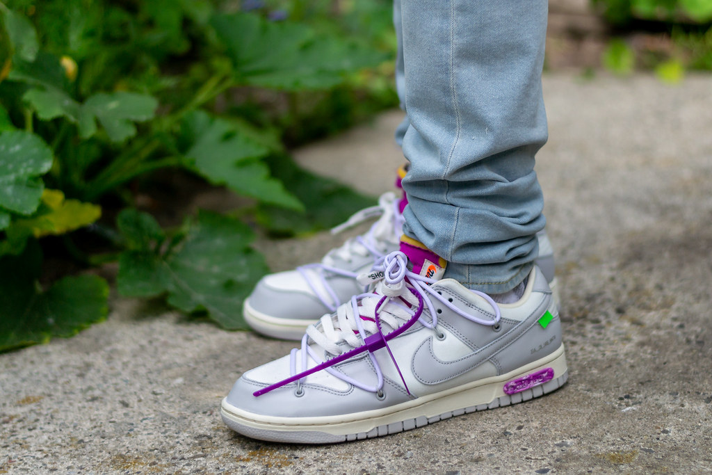 Nike Dunk Low   Lot 3