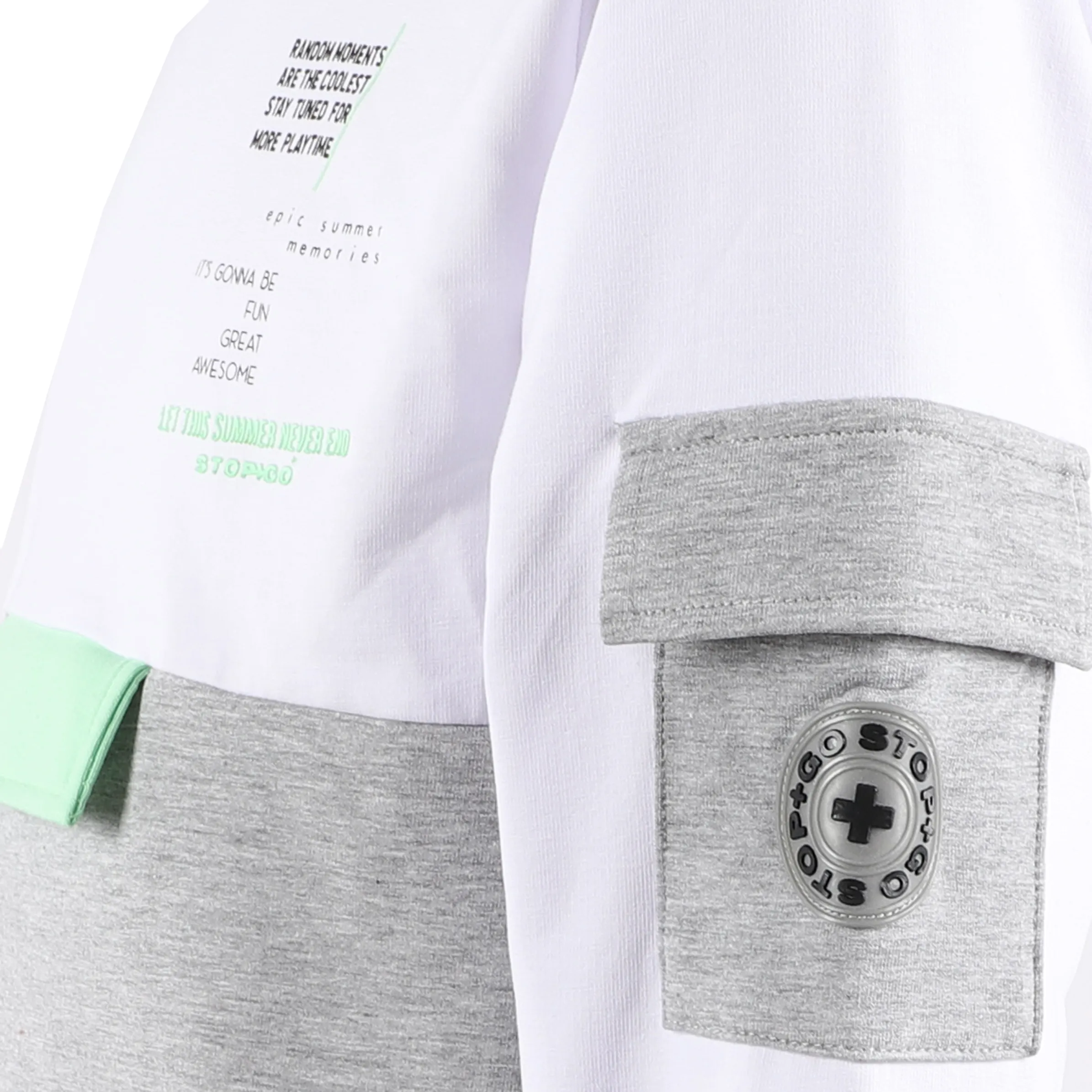 Jungen Hoodie in schöner Farbgebung