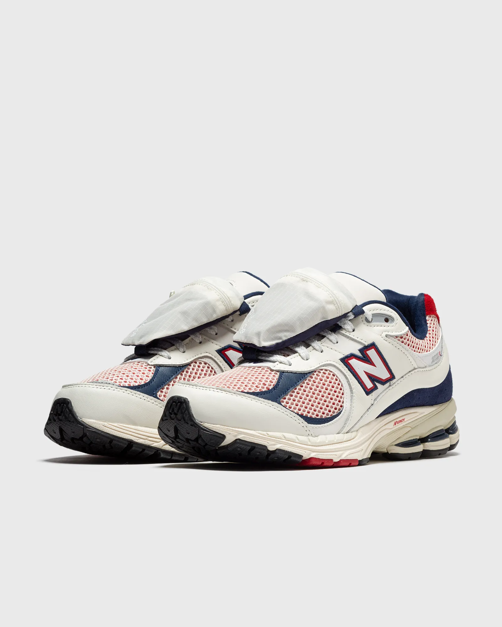 New Balance 2002R VE