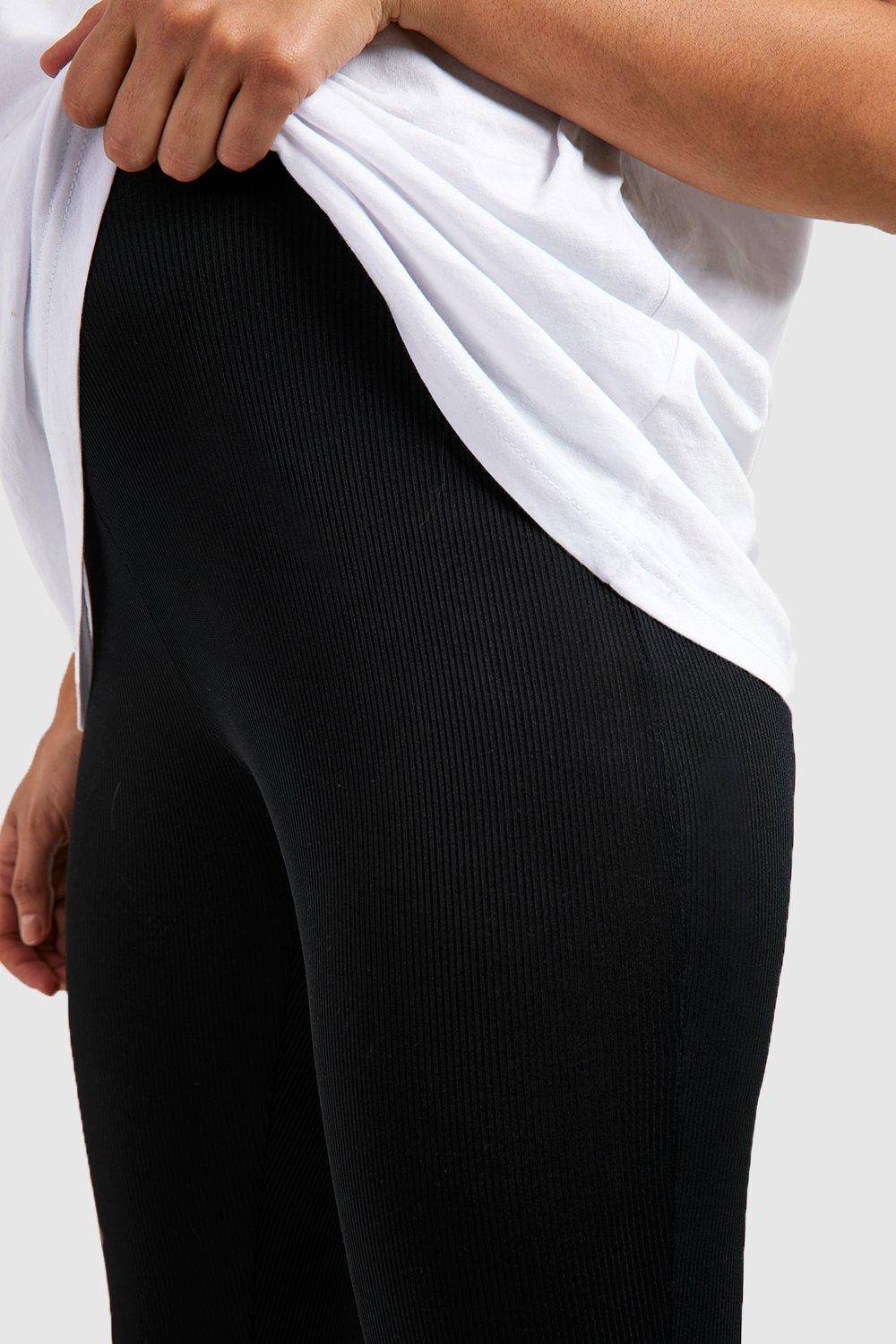 boohoo Leggings de maternité côtelés sur le ventre
