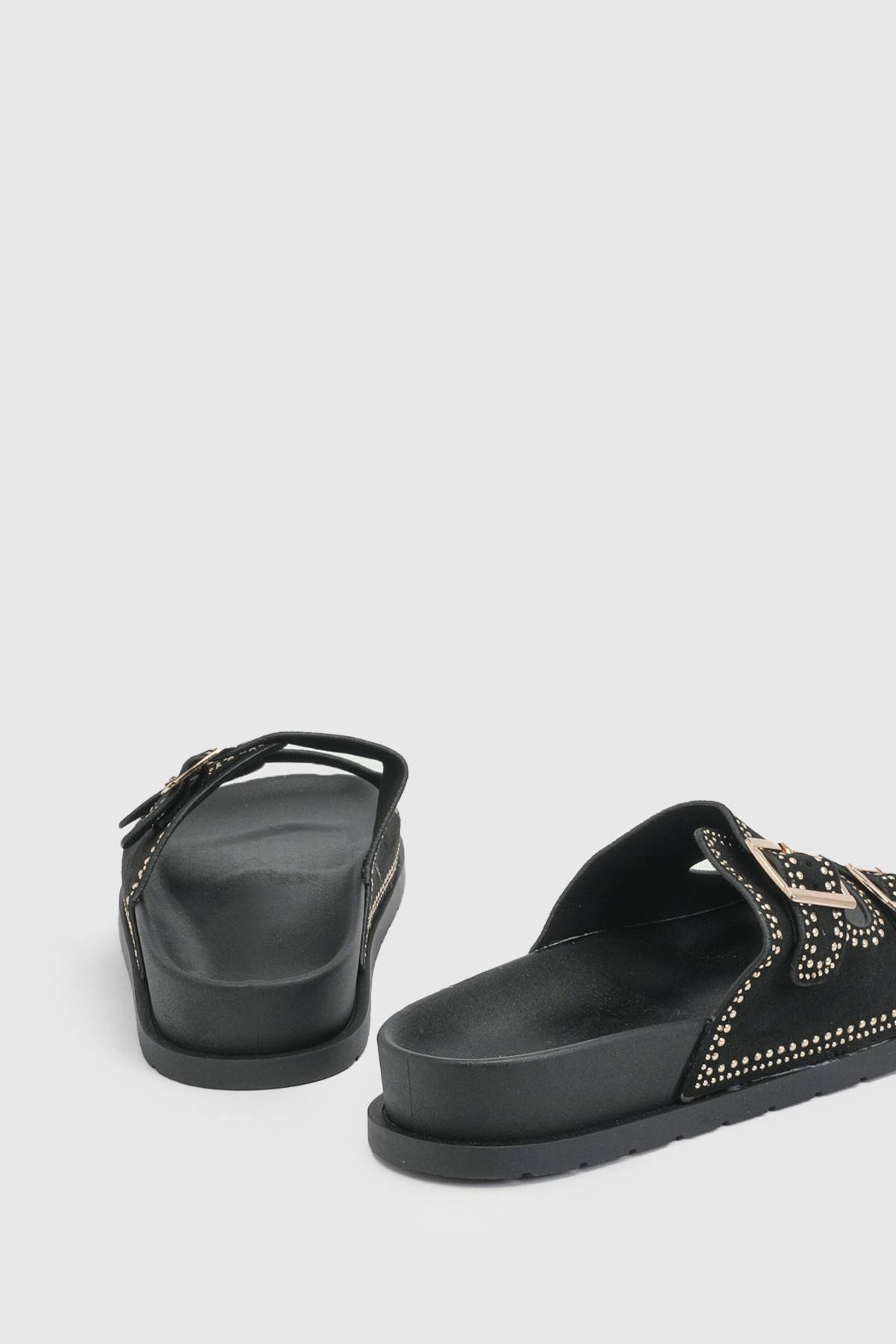 boohoo Sandales À Double Boucle En Synthétique Avec Détails Cloutés