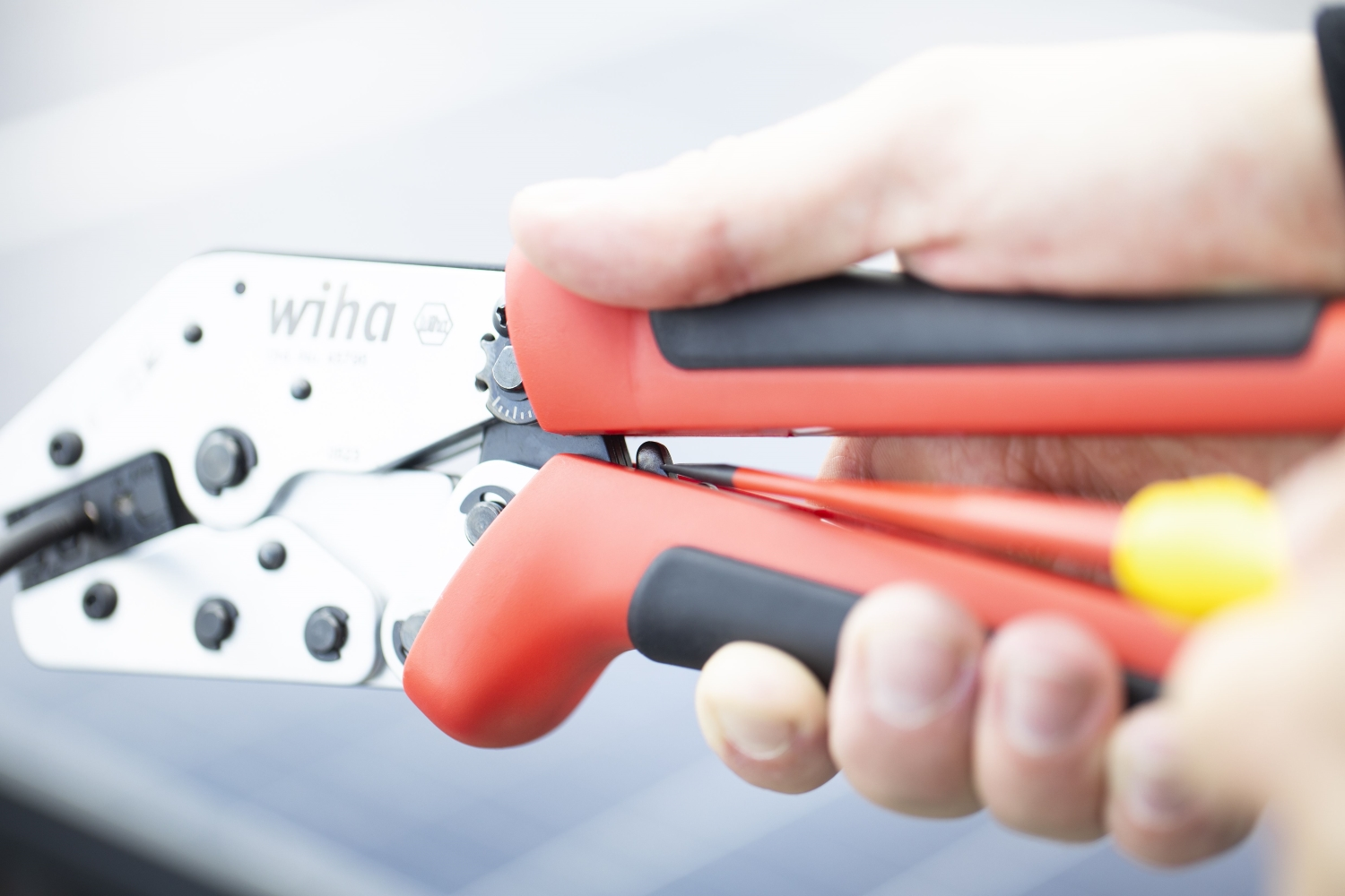Wiha 45796 Krimpgereedschap voor MC4 connectoren