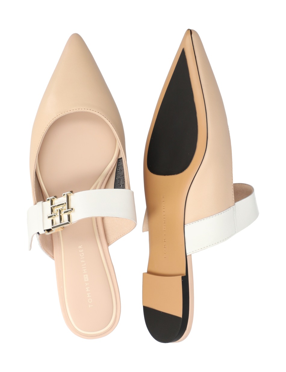 TH POINTY FEMININE MULE