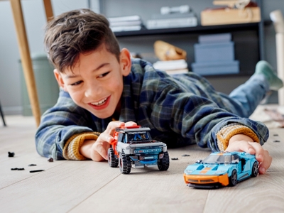 LEGO Ford GT Heritage Edition en Bronco R (76905)