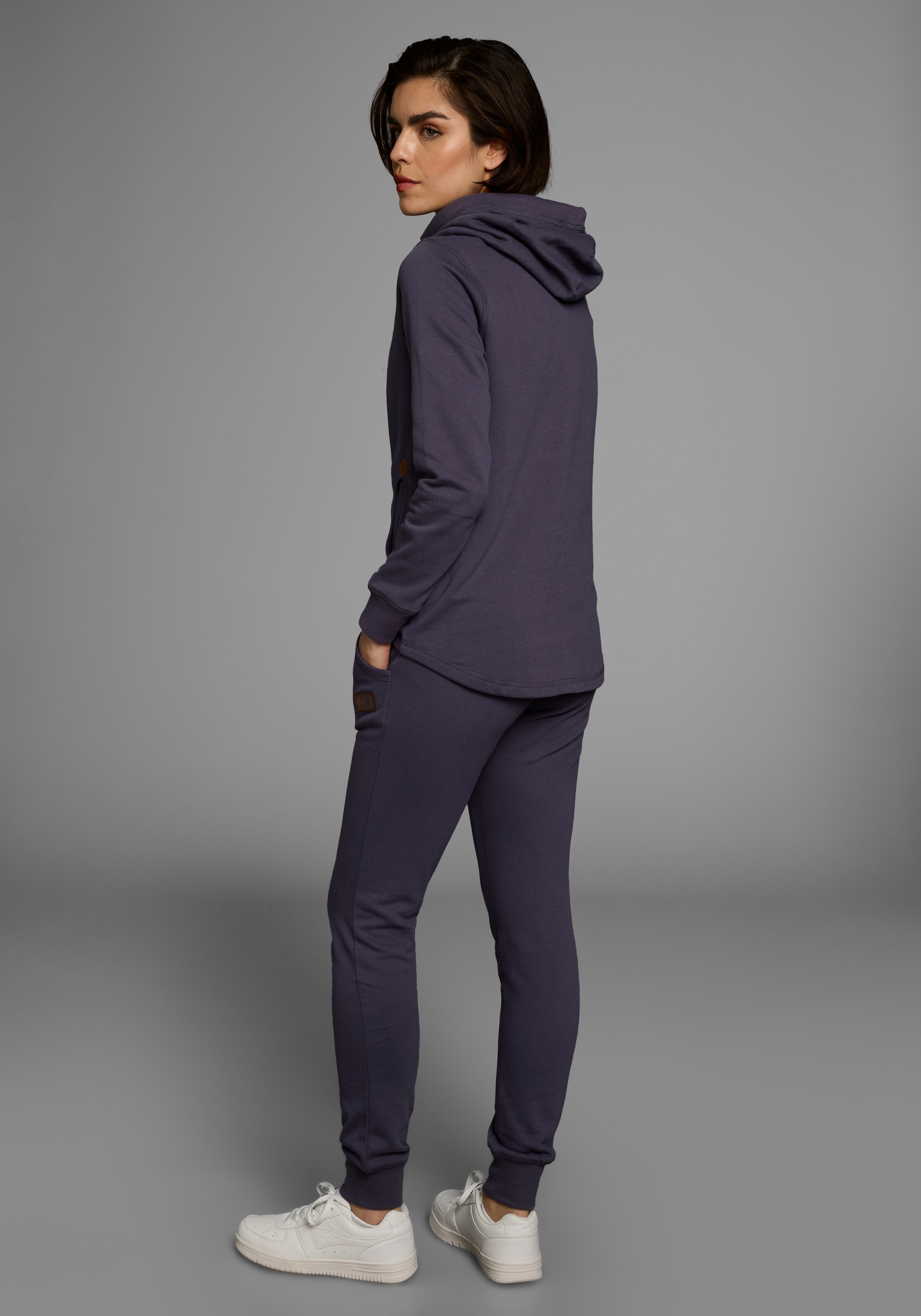 Ocean Sportswear Jogginganzug »Essentials Joggingsuit«, 2 Stk. mit Lederimitat-Details