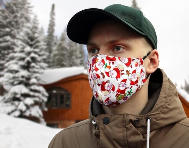 Mundbeskytter med julemotiv (Merry X-mas)