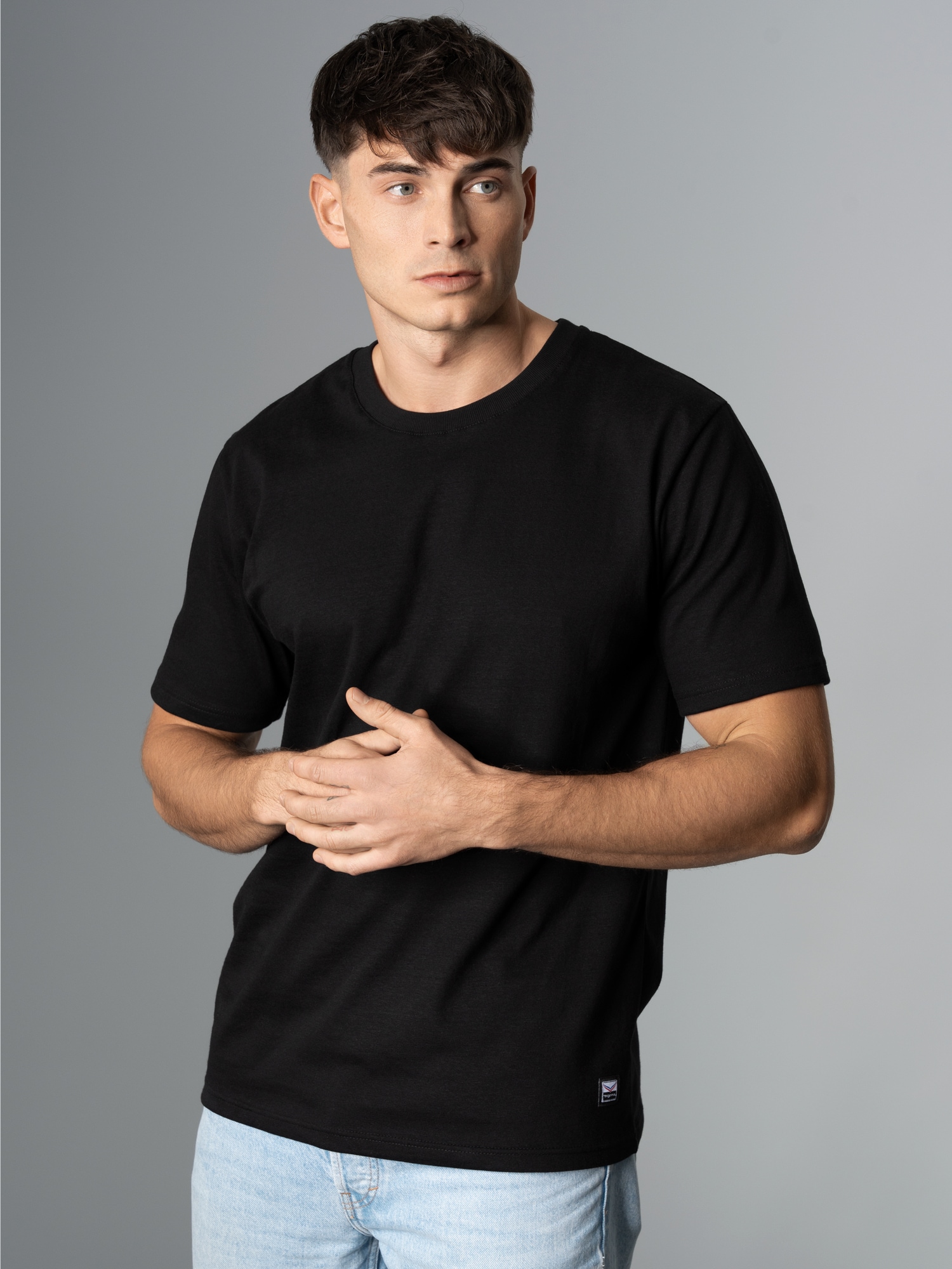 Heavy T-Shirt aus 100% recycelter Baumwolle Schwarz