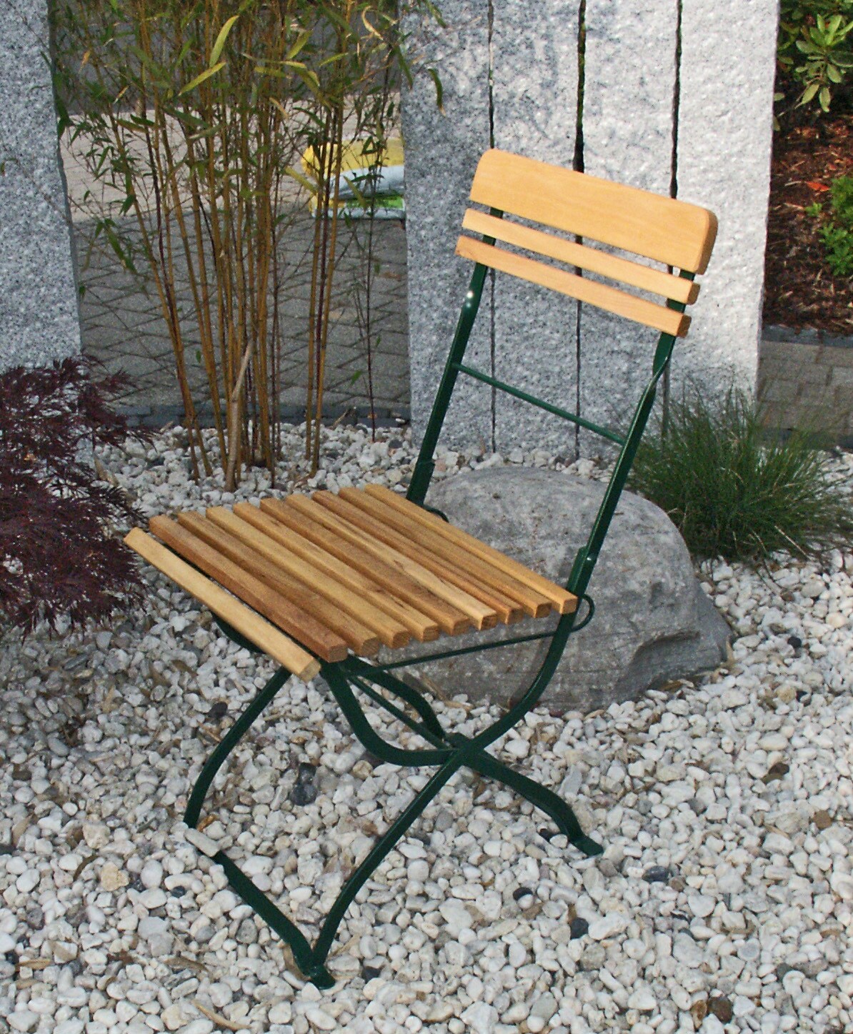 DEGAMO Biergartenstuhl MÜNCHEN, Flachstahl grün + Robinie, klappbar, 2 Stück