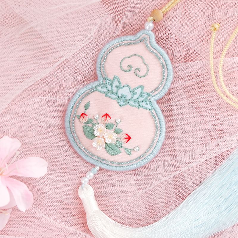 Embroidery Kingdom - DIY borduurpakket met geurzakjes (verschillende ontwerpen)