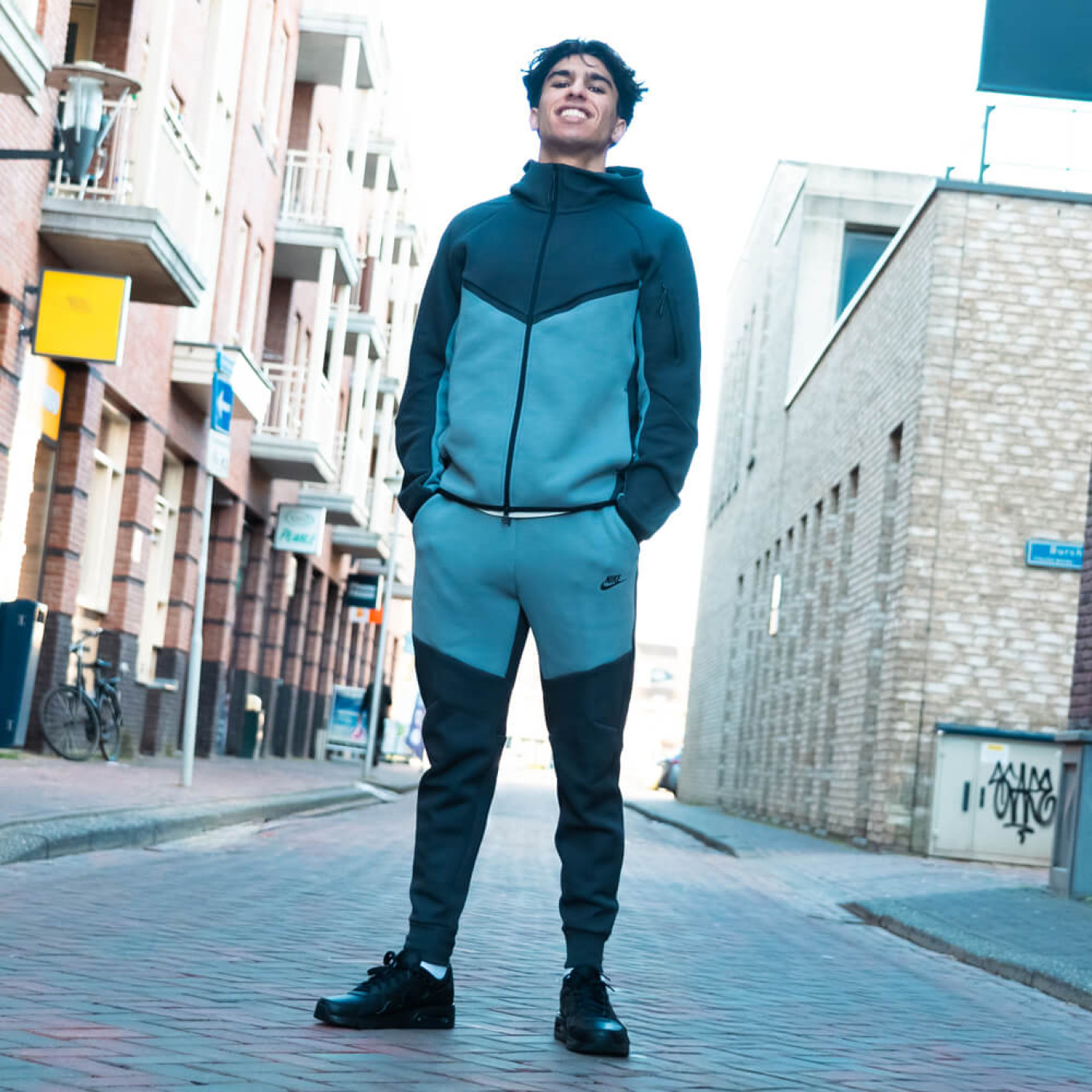 Nike Tech Fleece Sportswear Trainingspak Donkergrijs Grijs Zwart