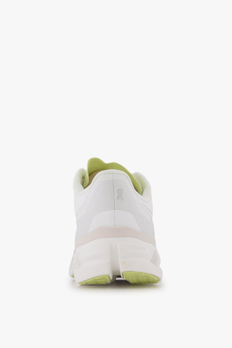 ON Cloudflow 4 Damen Laufschuh