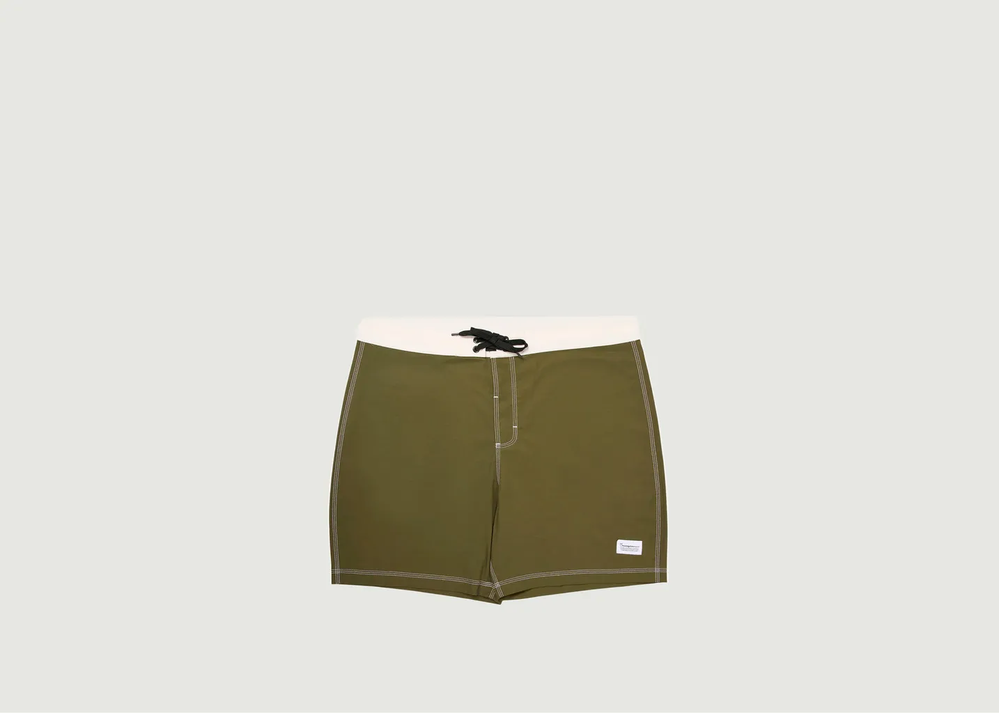 Short de bain avec détails contrastés KCA