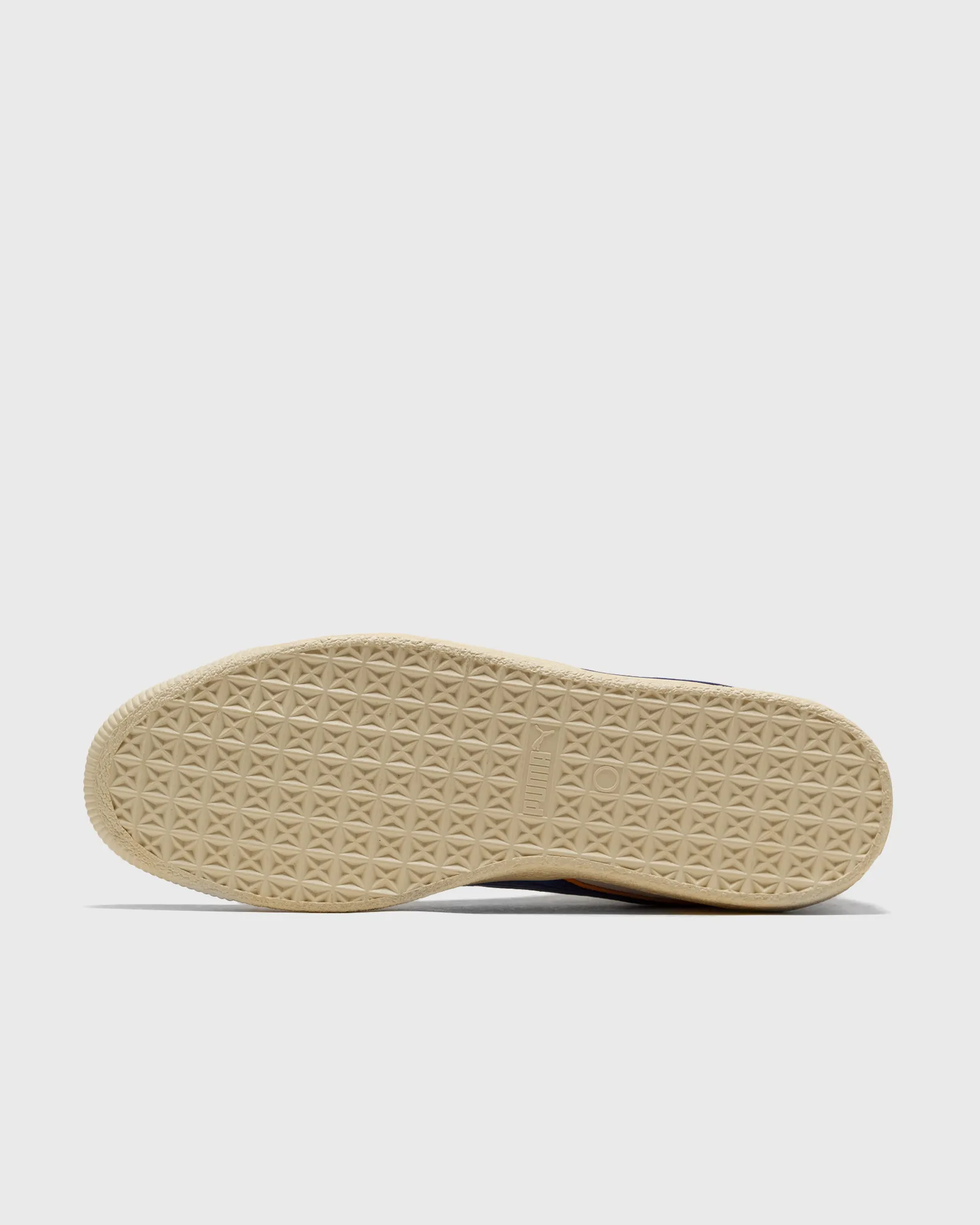 Puma Clyde Mid Bball Rhuigi