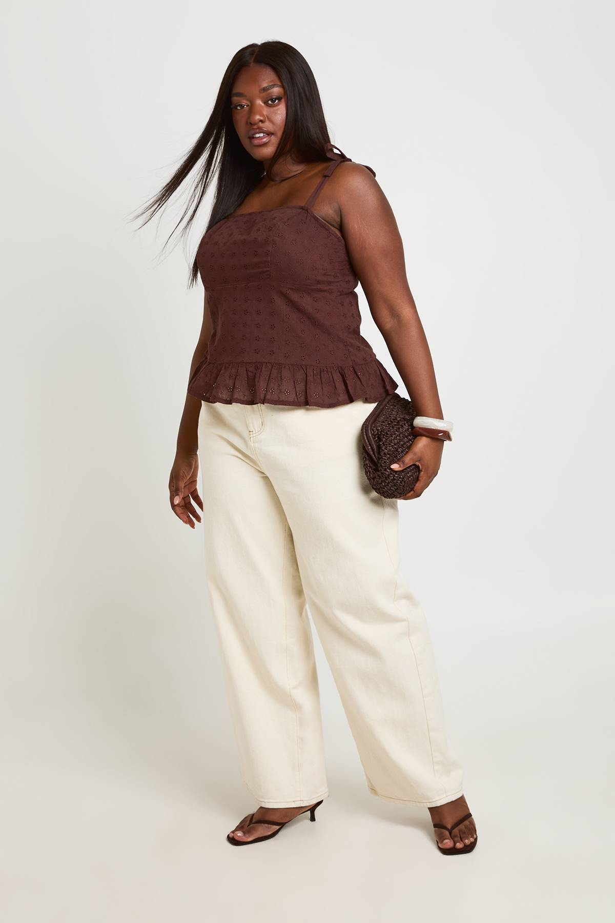 boohoo Haut Caraco Broderie Anglaise Grande Taille