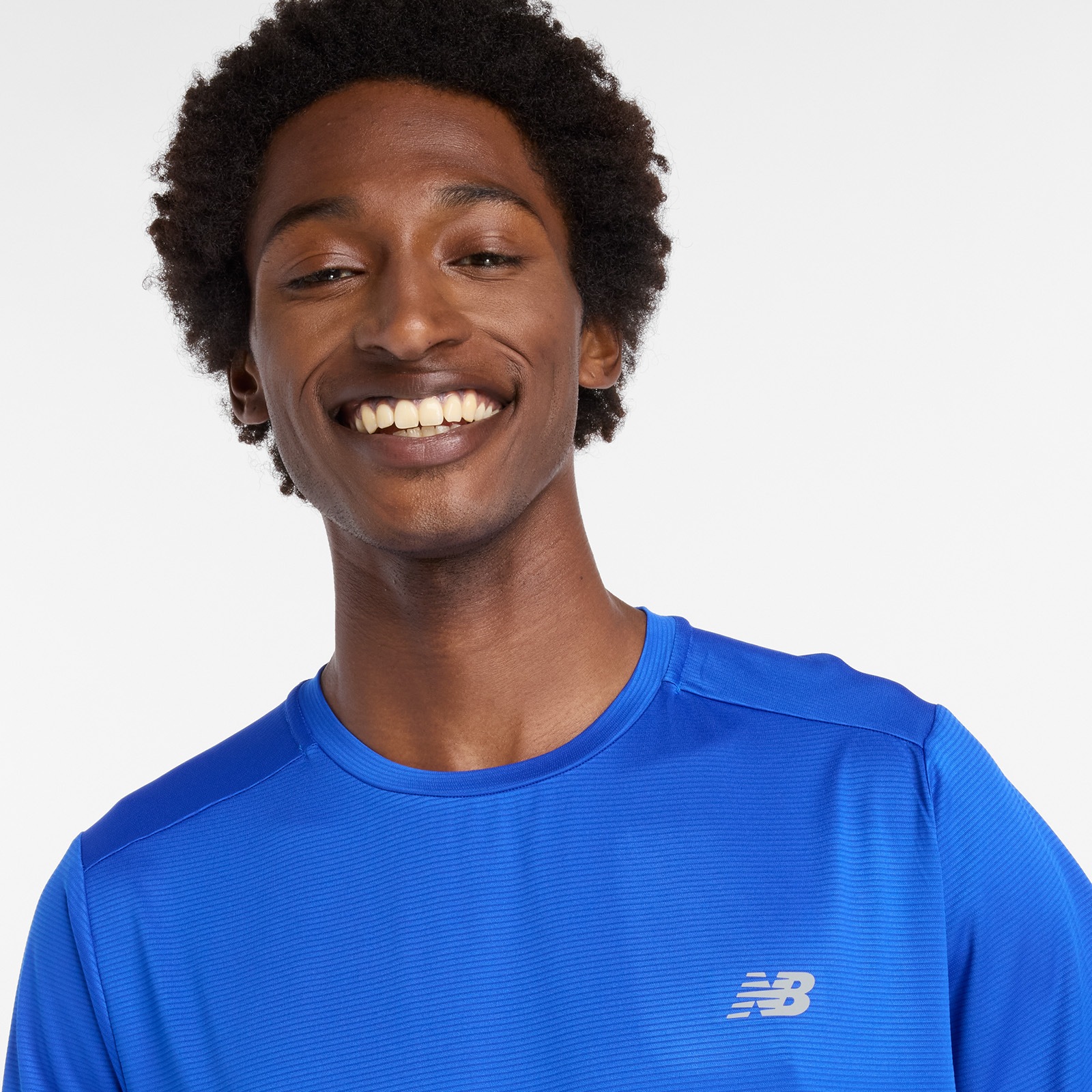 New Balance Laufshirt »SPORT ESSENTIAL T-SHIRT«, 1 tlg. mit Streifendesign