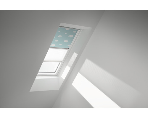 VELUX Advantage Set: Verduisterend Rolgordijn Kids Blue Sky en Plisségordijn Wit Handmatig Frame Wit DFD C02 4660SWL