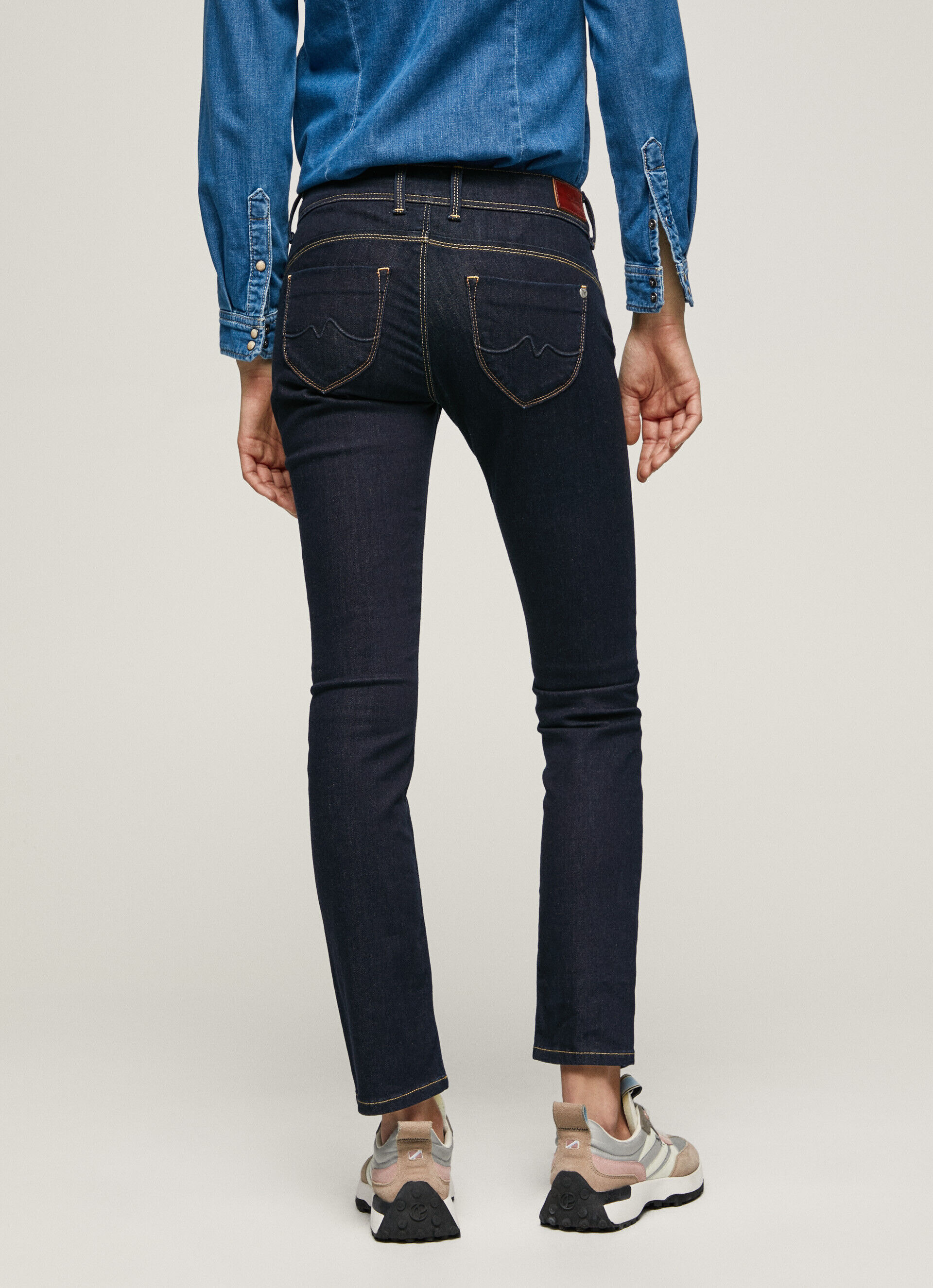 JEAN NEW BROOKE REGULAR MÉDIO SHOT - jeans