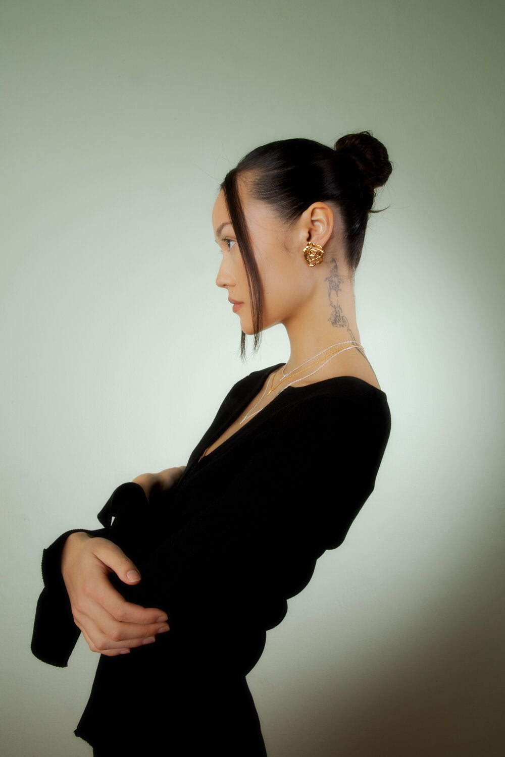 Jane Kønig  Rose ørestik - forgyldt