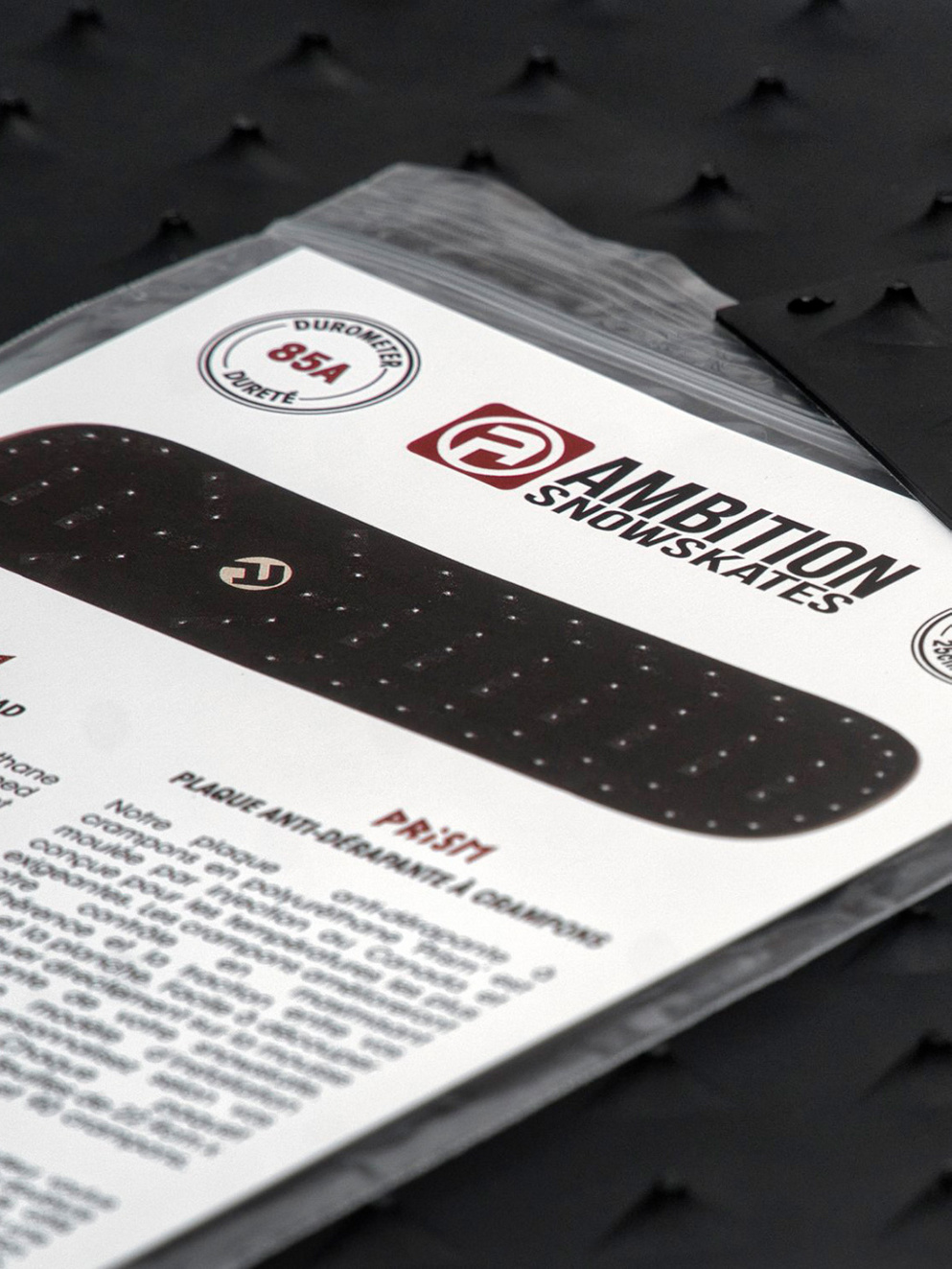 Ambition Studded Grip Snow Skate black