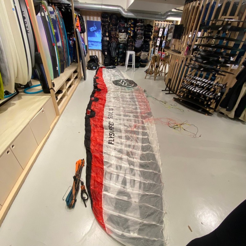 Aile à caisson Occasion Flysurfer Soul V1 10m + barre - The Corner Shop