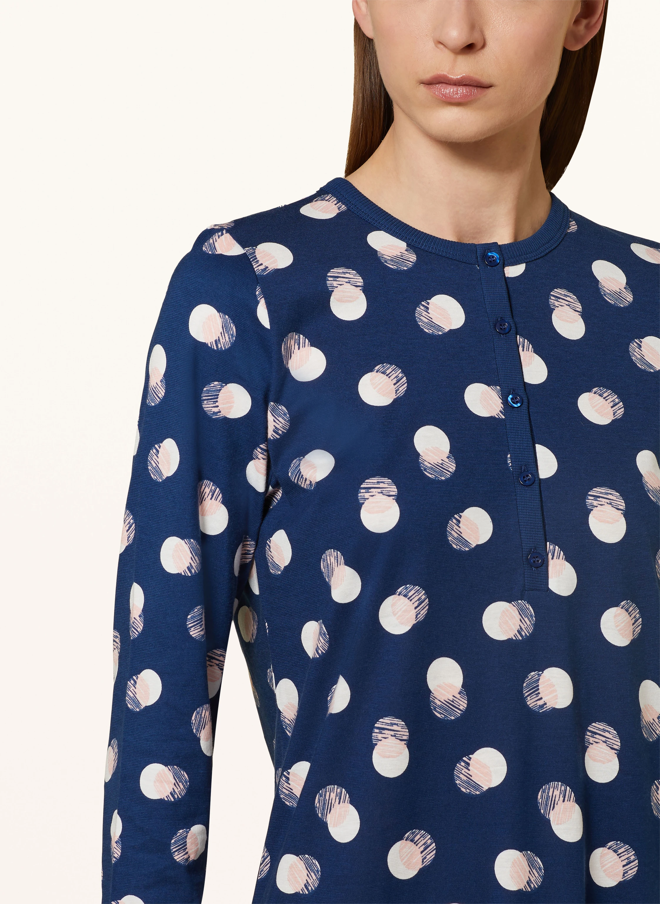 mey Nachthemd Serie SCRIBBLED DOTS
